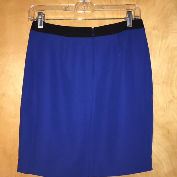 Black and Blue Knee Length Pencil Skirt - Picture 2 of 4